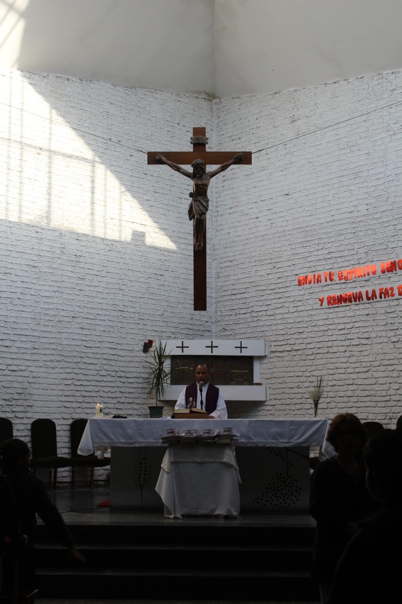 Entronización Biblia